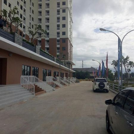 Betos Apartment Bekasi Exterior photo