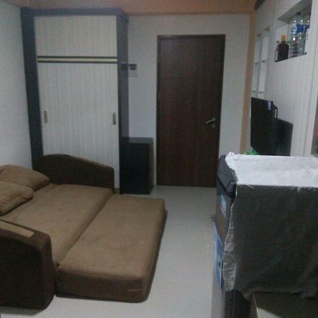 Betos Apartment Bekasi Exterior photo